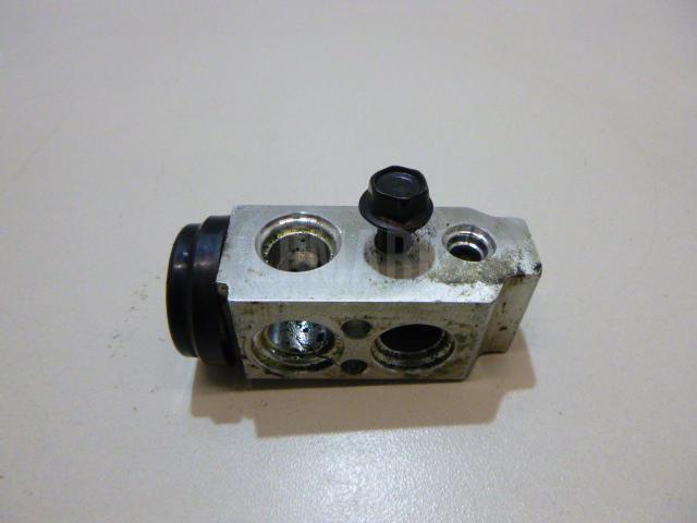 Клапан кондиционера 976261H000 Hyundai-Kia