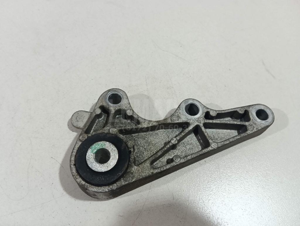 Опора КПП задняя 31277998 Volvo