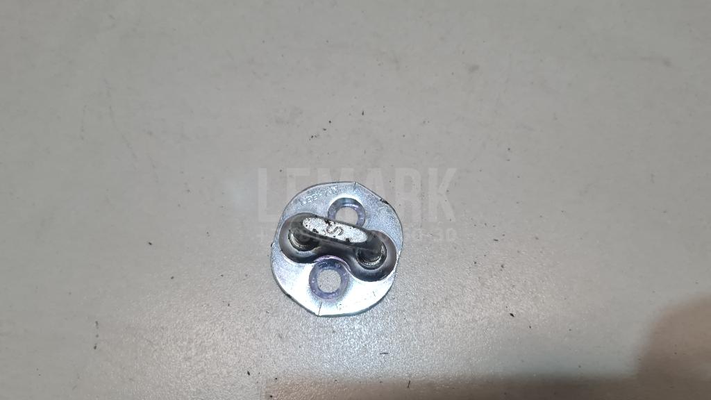 Ответная часть замка двери 814503R000 Hyundai-Kia