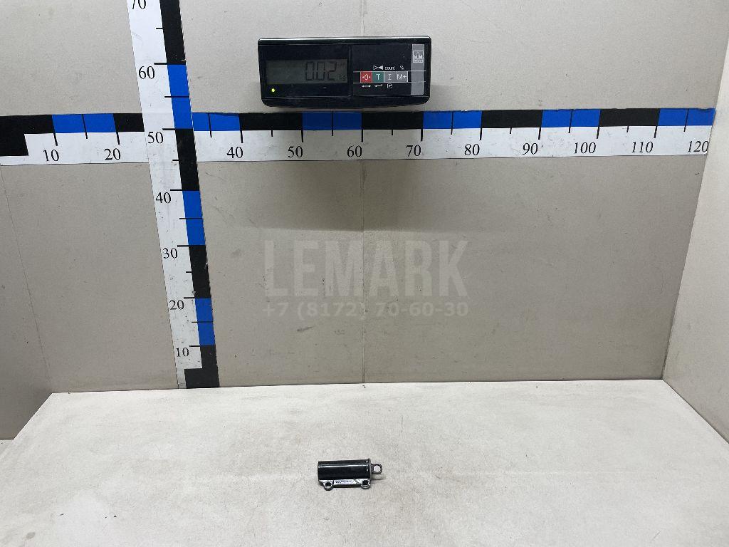 Демпфер бардачка 845482H600 Hyundai-Kia