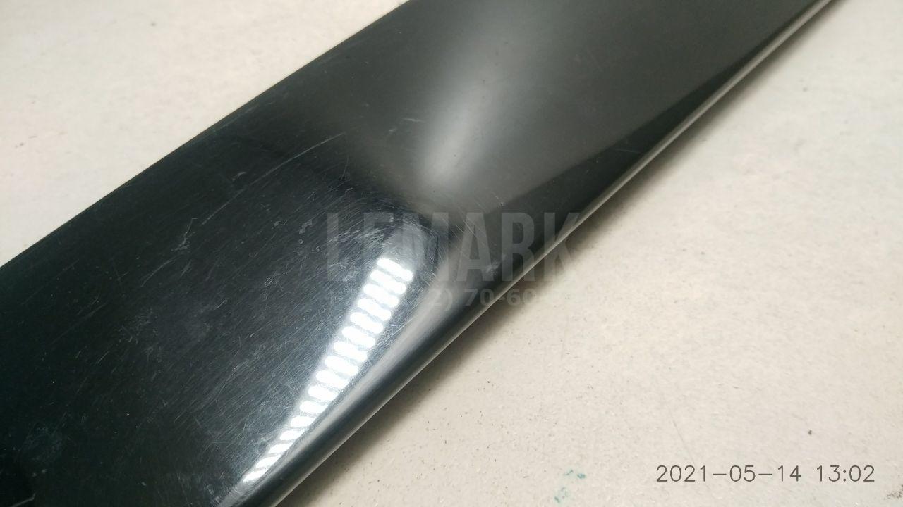 Накладка двери передней правой для  BMW 5-serie E60/E61 2003-2009