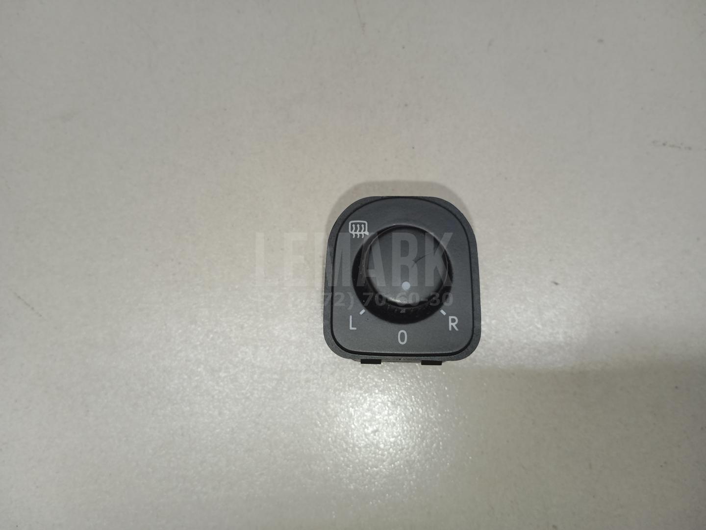 Переключатель регулировки зеркала 1K0959565LREH VAG