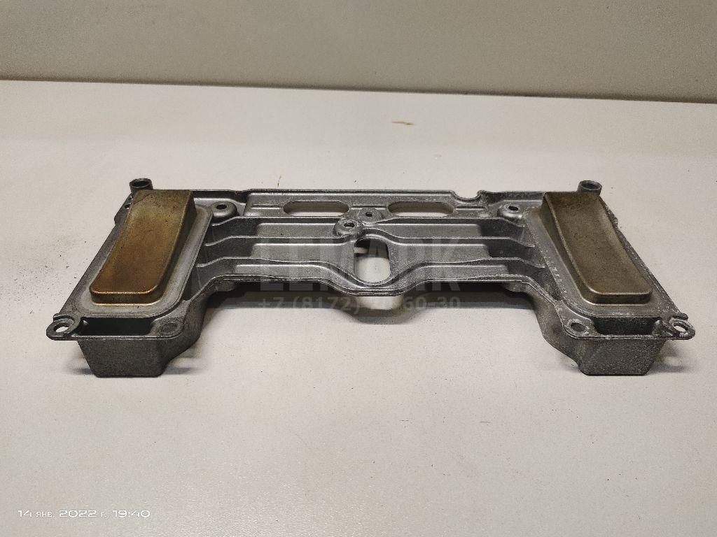 Кронштейн блока управления двигателем для  BMW X5 E70 2007-2013