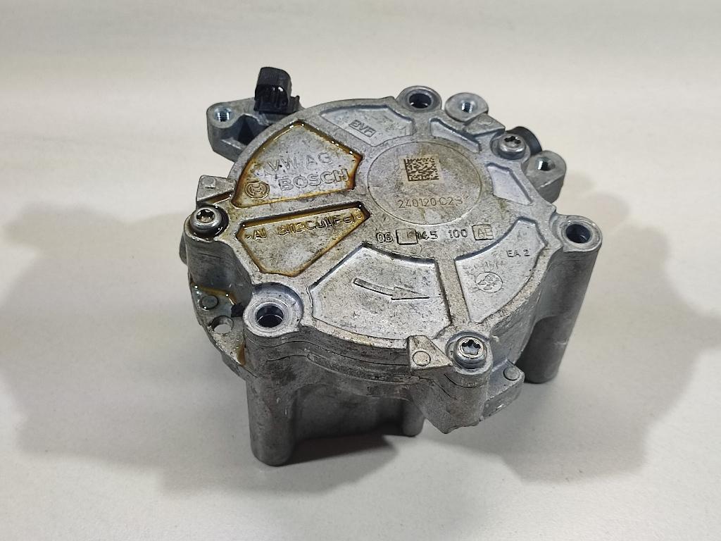 Насос вакуумный 06K145100AE VAG