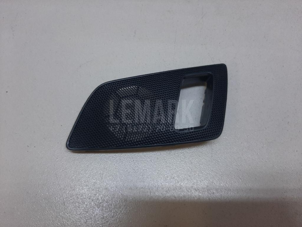 Решетка динамика 1Z0868159A9B9 VAG