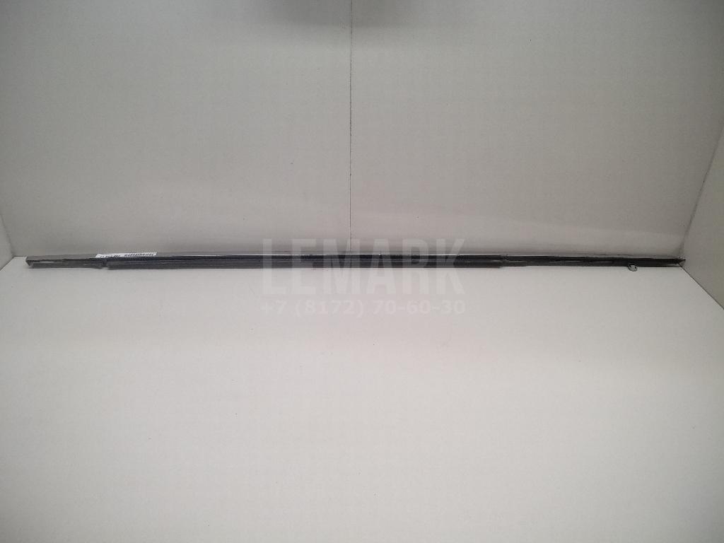 Накладка стекла переднего правого для  BMW 4-serie F32/F33/F82 2012-2020