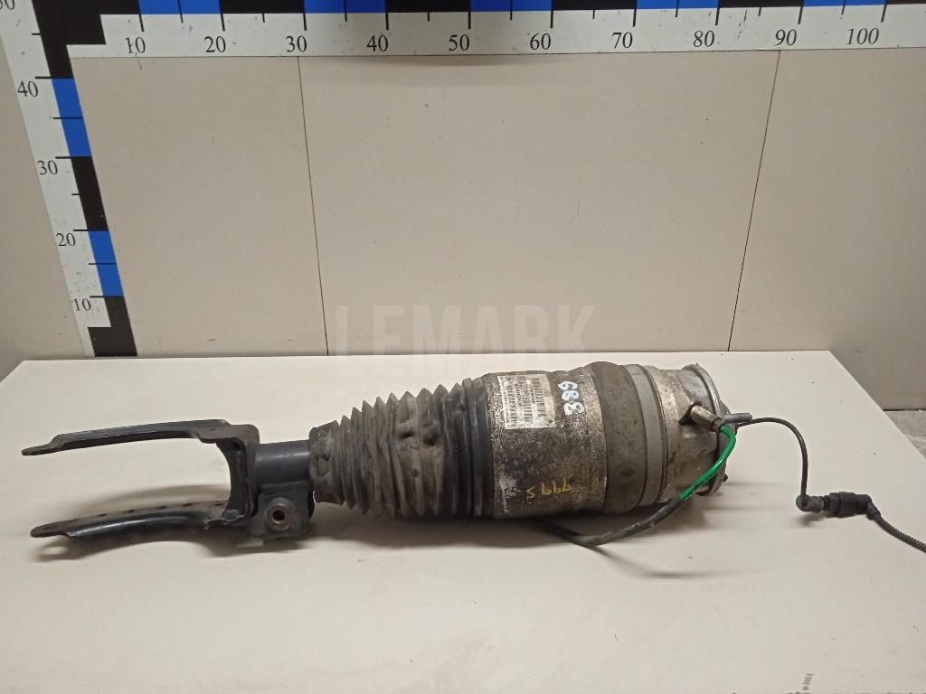 Амортизатор передний правый 7P6616040K VAG