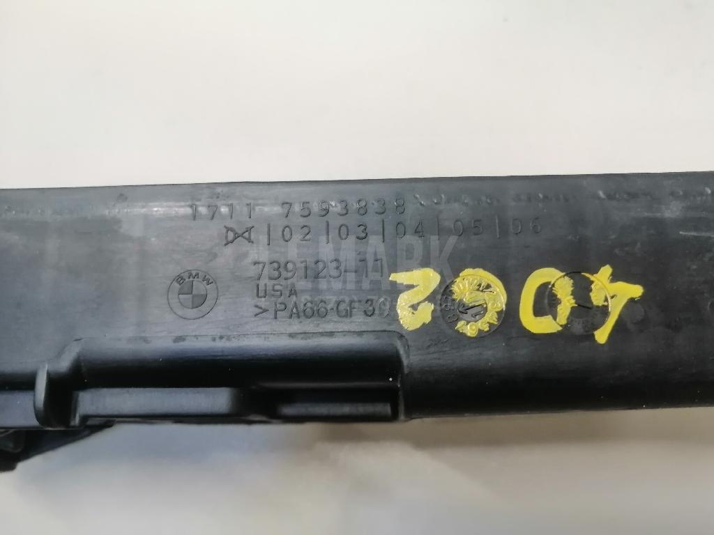 Кронштейн радиатора для  Citroen C4 2004-2011