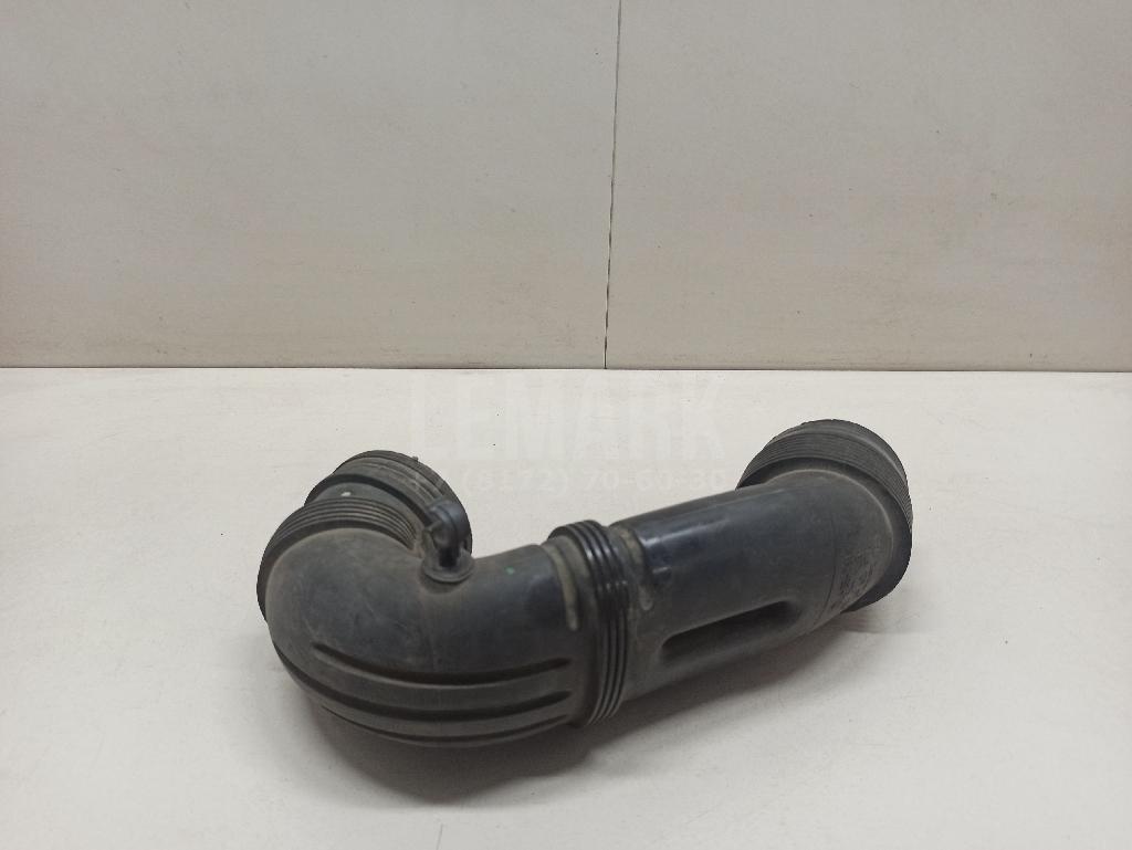 Патрубок воздушного фильтра 7L0129684B VAG