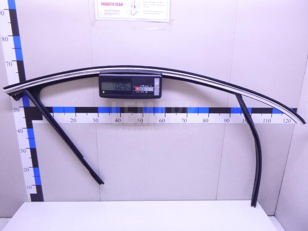 Уплотнитель стекла двери 148385 GM