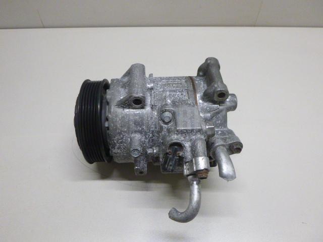 Компрессор кондиционера 8831042333 Toyota