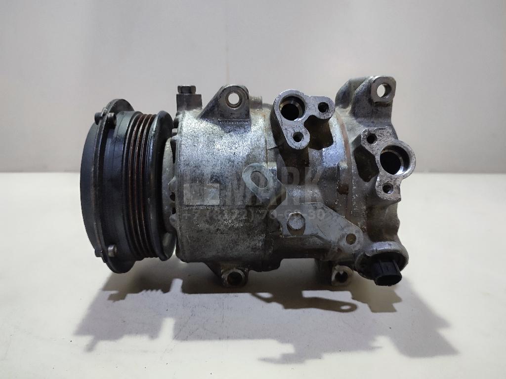 Компрессор кондиционера 8831006390 Toyota