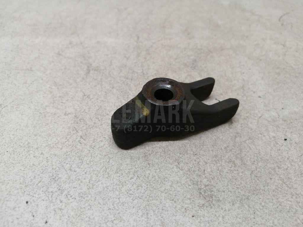 Кронштейн форсунки 338142F600 Hyundai-Kia