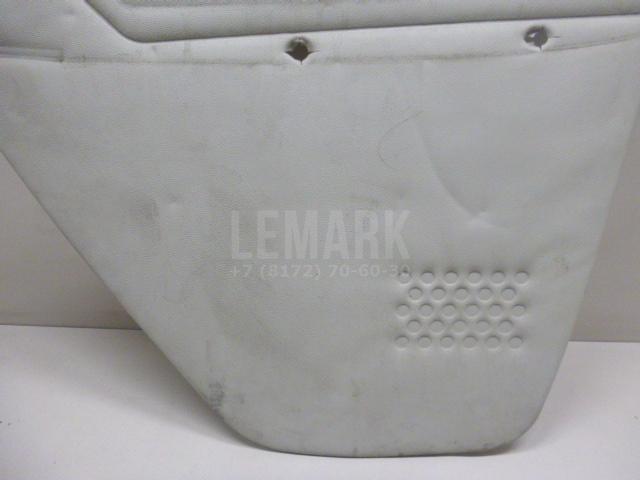 Обшивка двери передней правой для  Ford Escape EUR 2007-2009