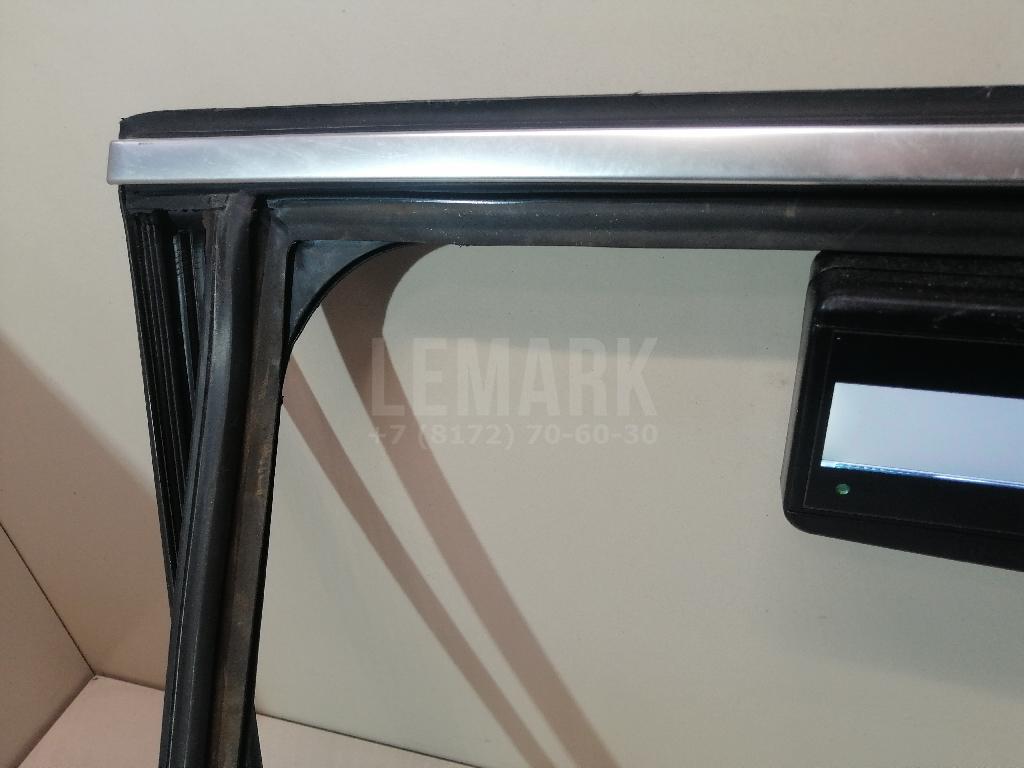 Направляющая стекла двери для  BMW X4 F26 2014-2018