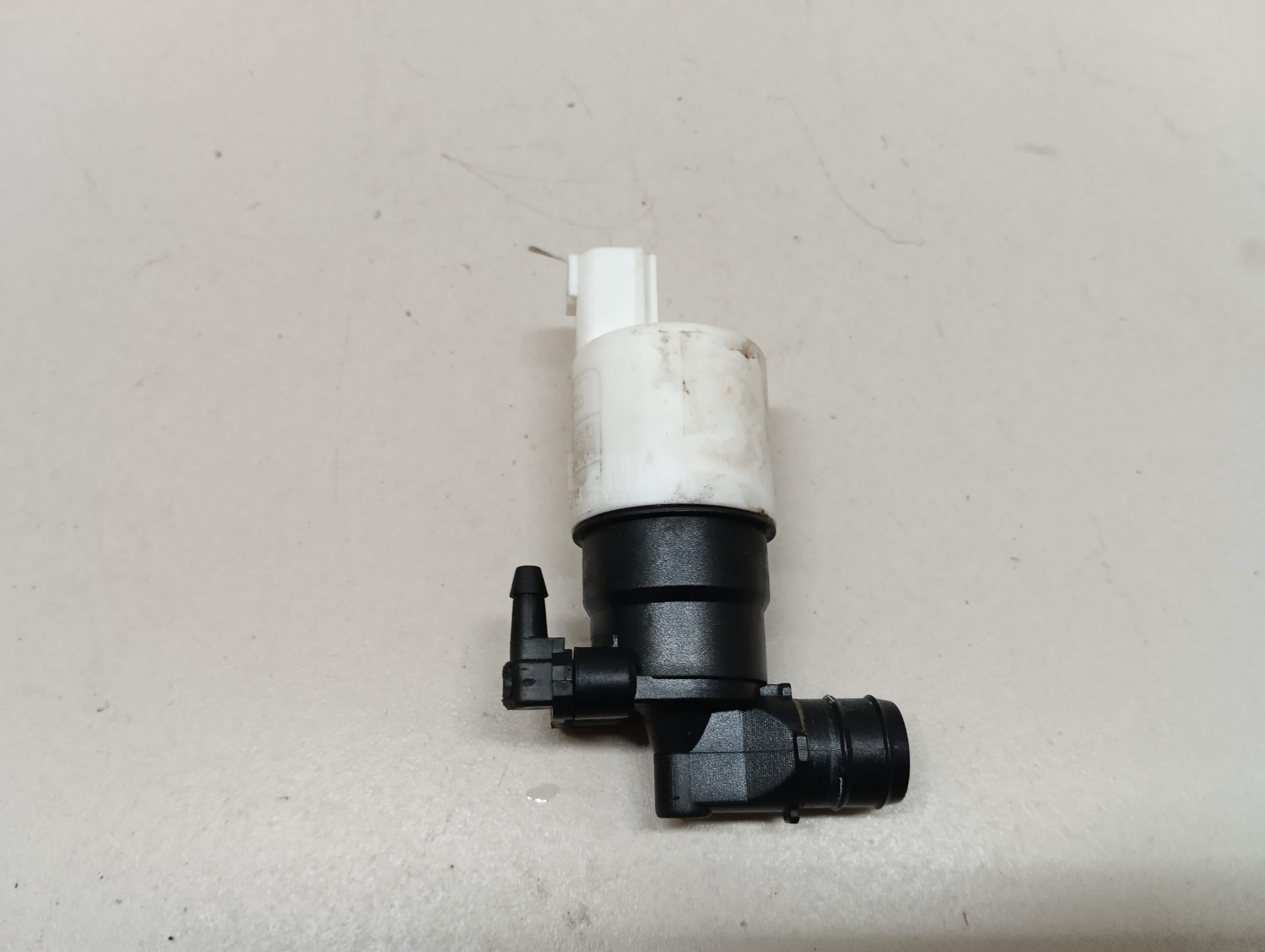 Насос омывателя BK2117K624BA Ford