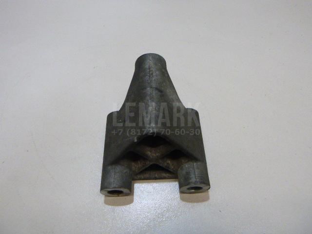 Кронштейн ролика 1663128030 Toyota