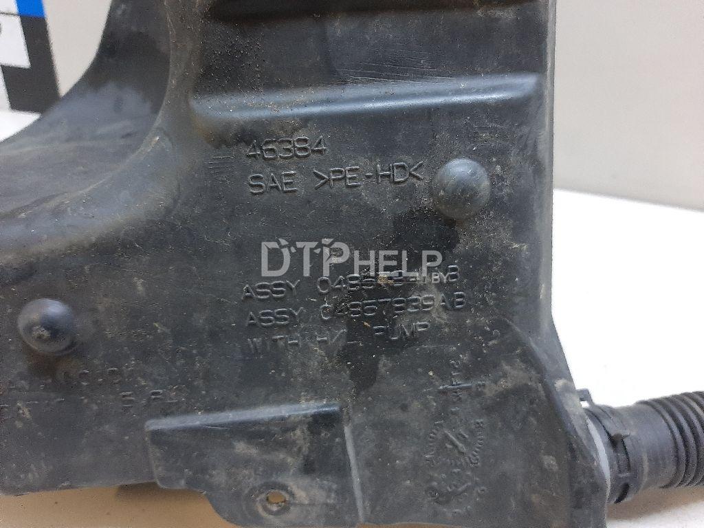 Фото Бачок омывателя лобового стекла для Chrysler Voyager/Caravan (RG/RS)  2001