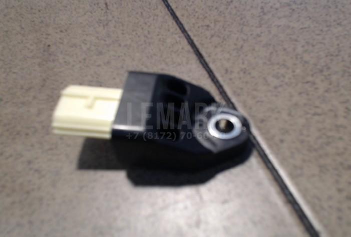 Датчик AIR BAG 8983142010 Toyota