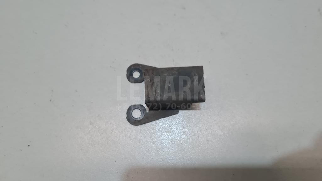 Кронштейн (сопут. товар) 985Q2EN000 Nissan