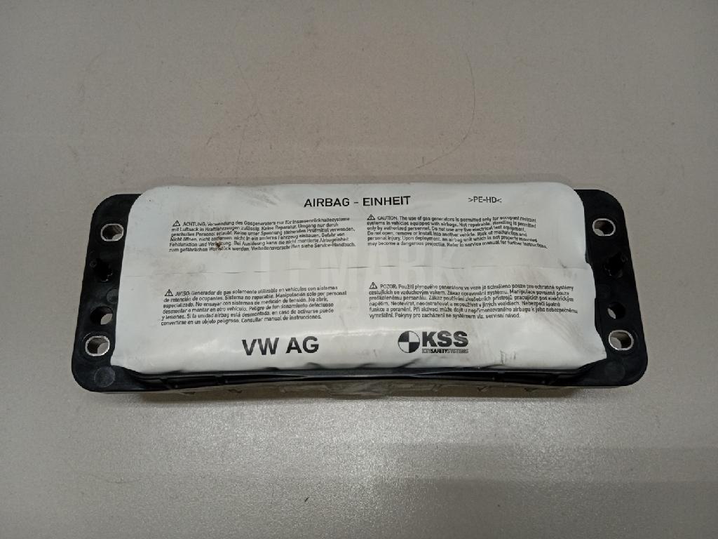 Подушка безопасности пассажирская (в торпедо) 8V0880204D VAG