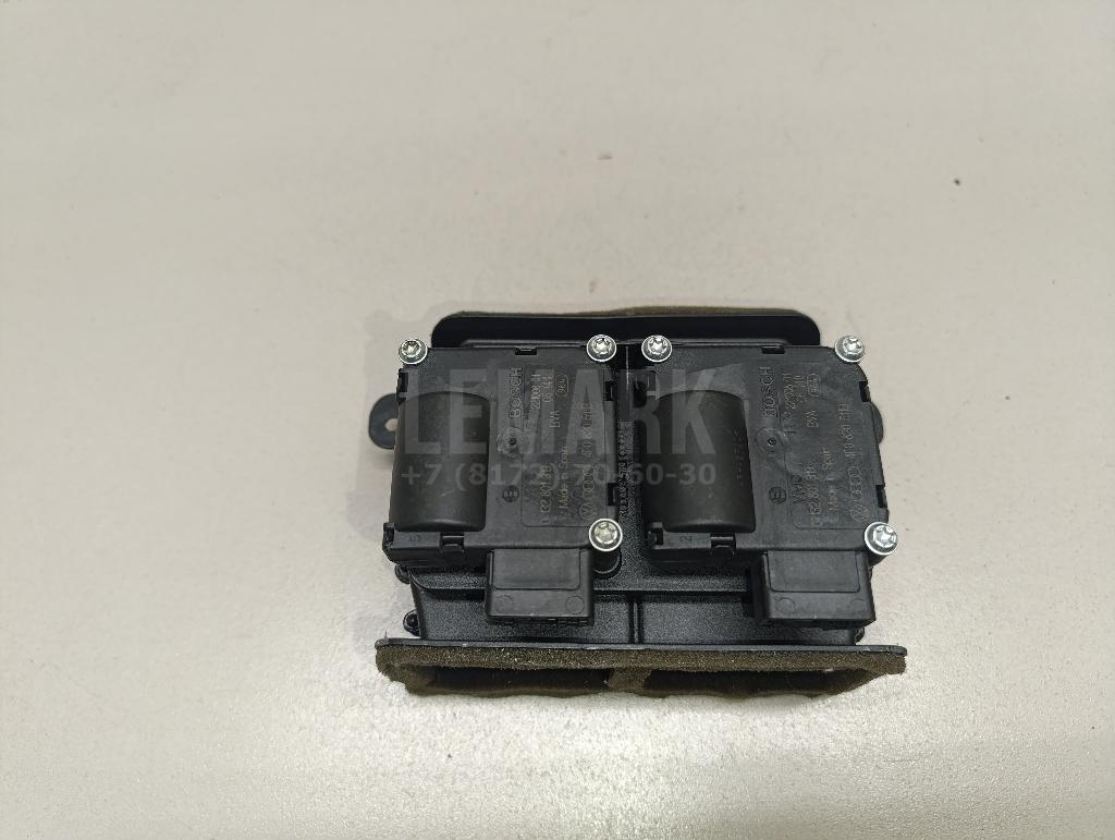Дефлектор воздушный 7L0820526C VAG