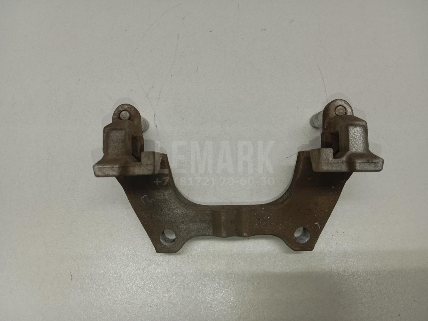 Скоба суппорта заднего 8V0615425 VAG