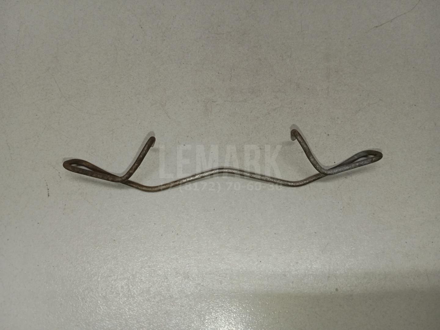 Пружина заднего суппорта 8V0615269 VAG