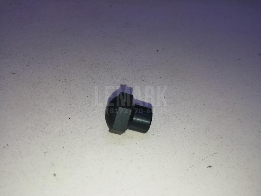 Отбойник капота для  Brilliance M2 2006-2012
