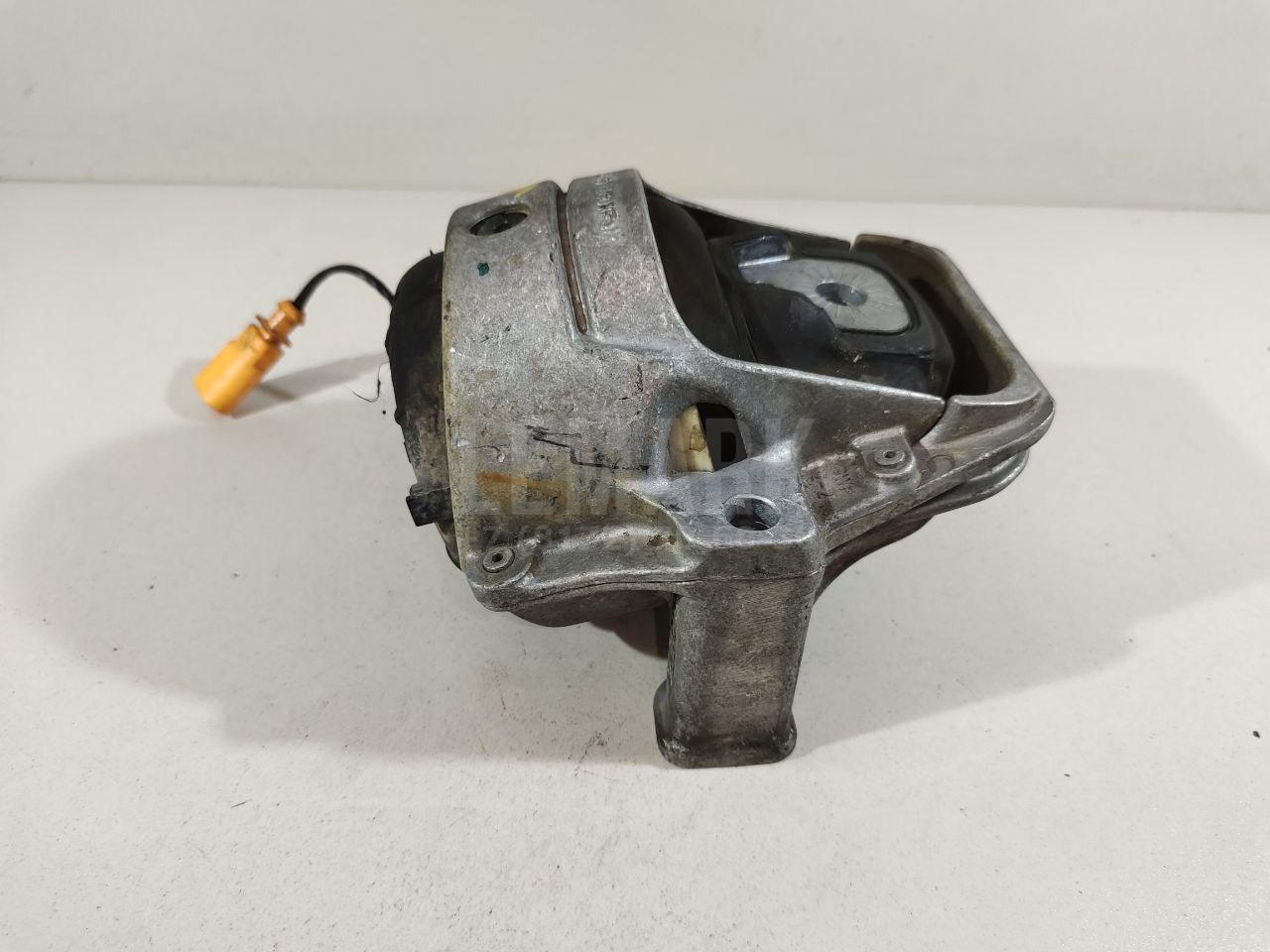 Опора двигателя левая для  BMW 2-serie F22/F23/F87 2013-2020