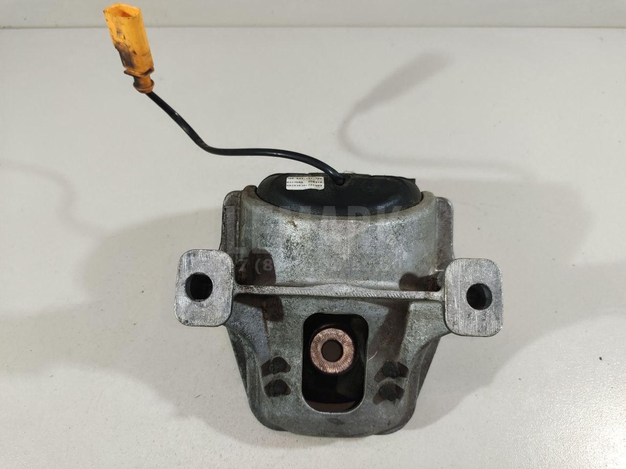 Опора двигателя левая для  BMW 2-serie F22/F23/F87 2013-2020