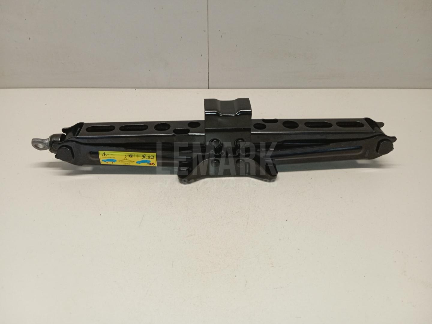 Домкрат 3900100XKZ16A Great Wall