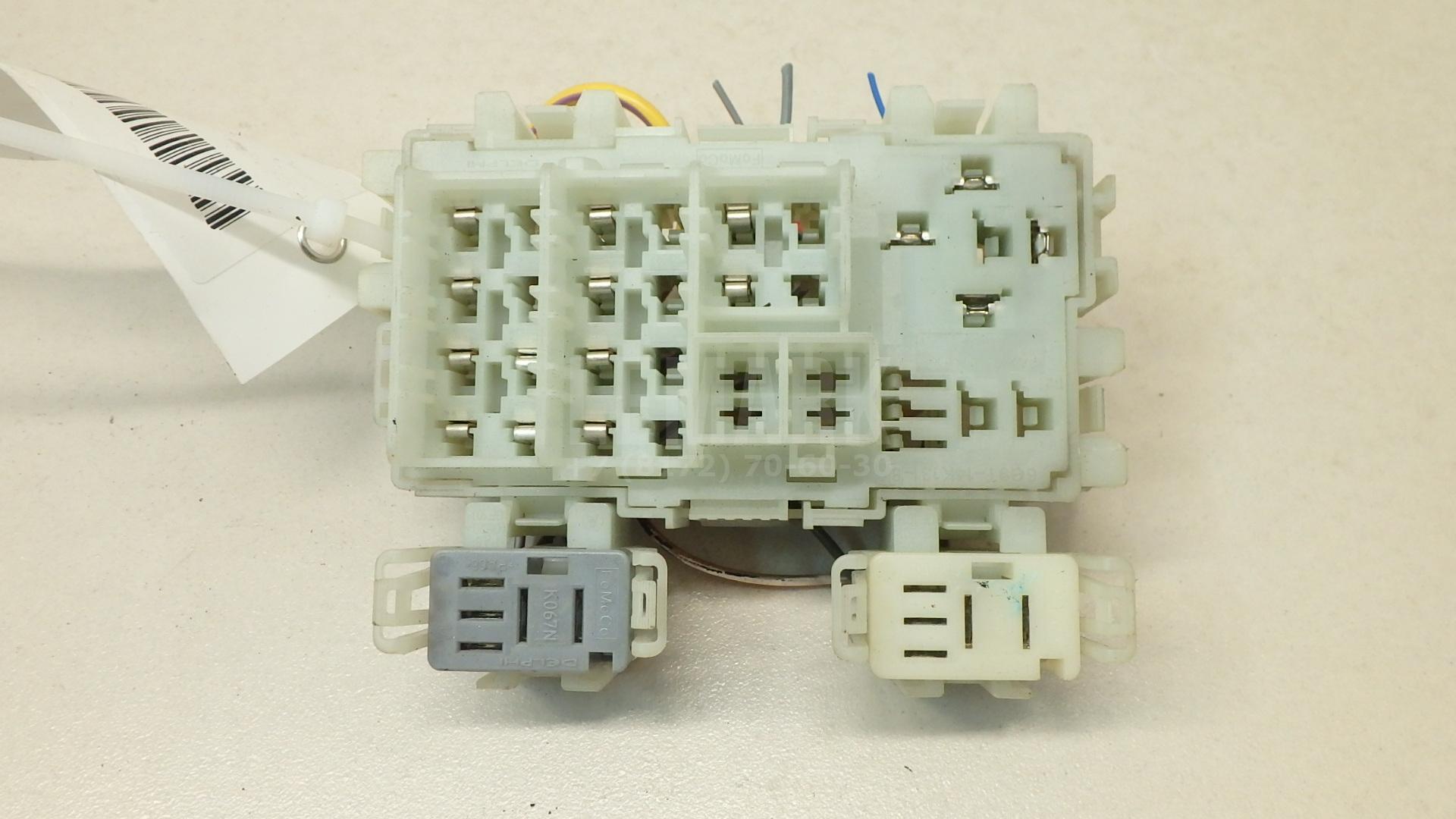 Блок предохранителей 6G9T14K131BA Ford