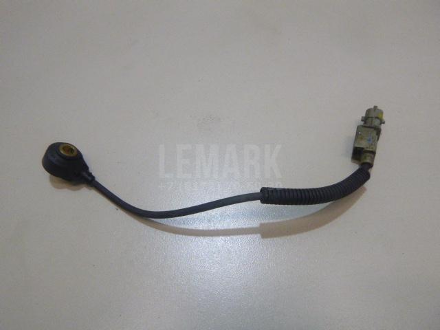 Датчик детонации 392502B020 Hyundai-Kia