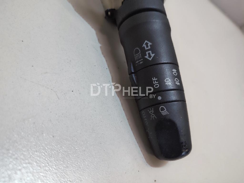 Фото Переключатель поворотов подрулевой для Nissan Note (E11)  2007