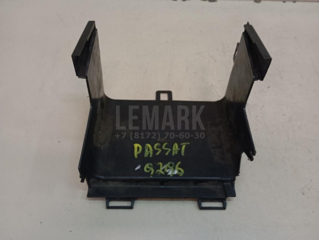 Корпус аккумулятора 3C0915336A VAG