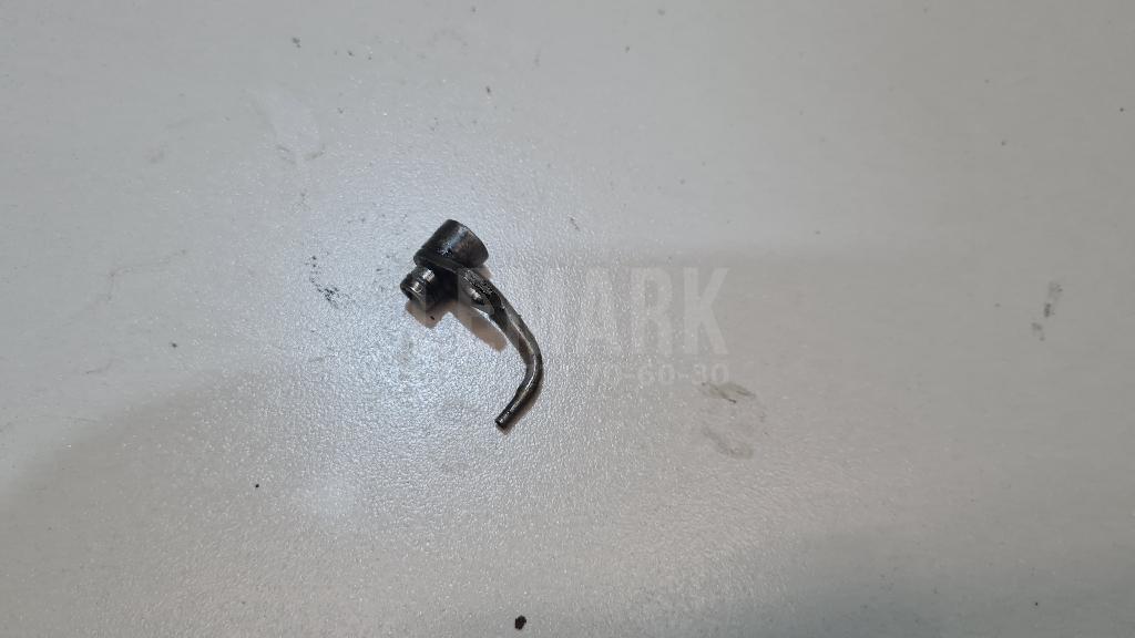 Форсунка масляная 211512A700 Hyundai-Kia