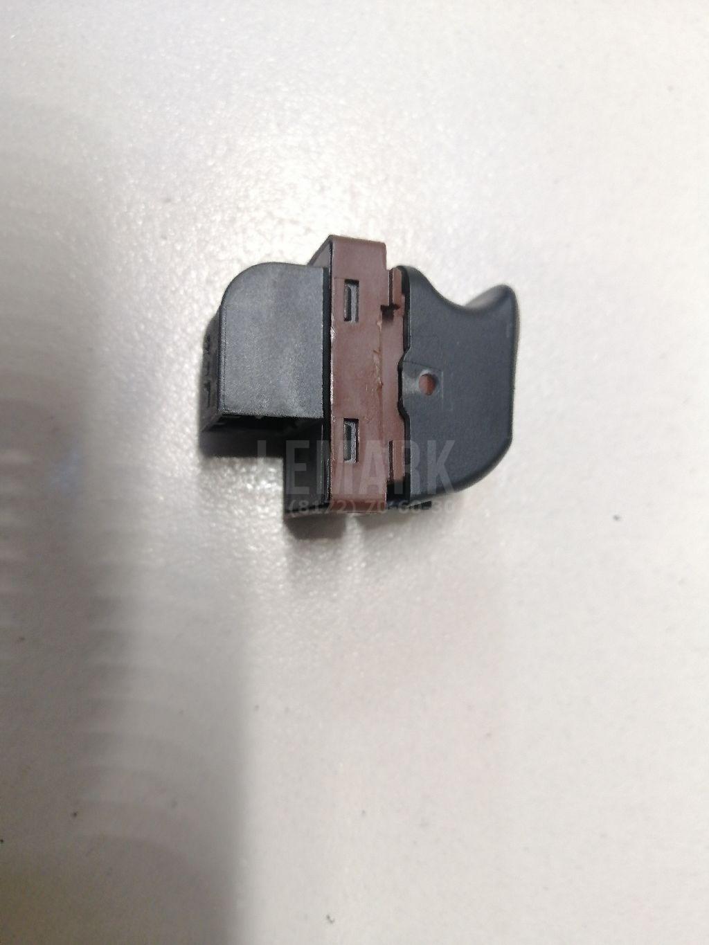 Кнопка открывания багажника для  Audi V8 1988-1994