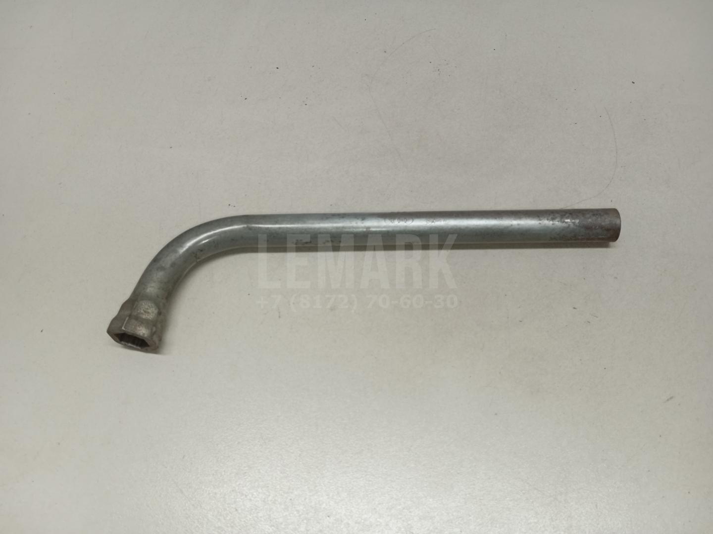 Ключ баллонный 4D0012219A VAG