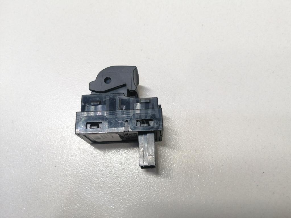 Кнопка стеклоподъемника для  Audi TT(8N) 1998-2006