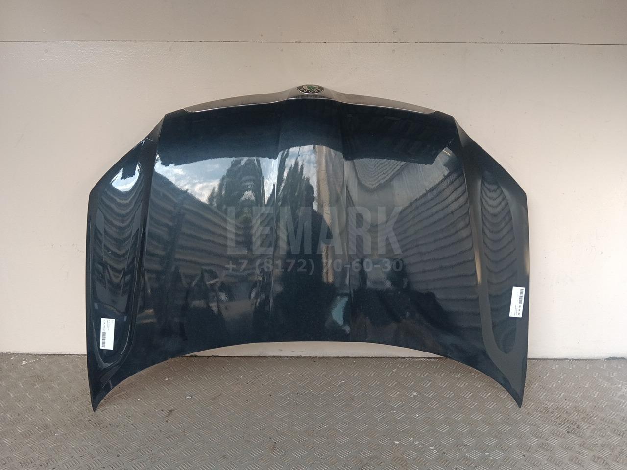 Капот 5L0823031 VAG