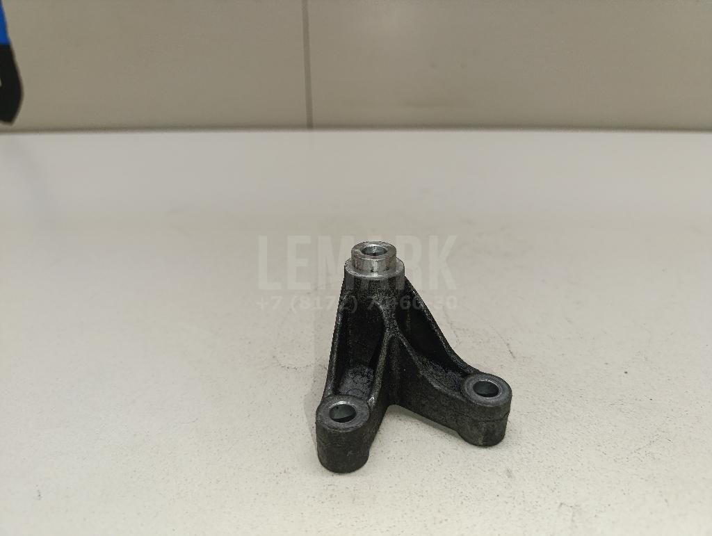 Кронштейн ролика 059145174C VAG