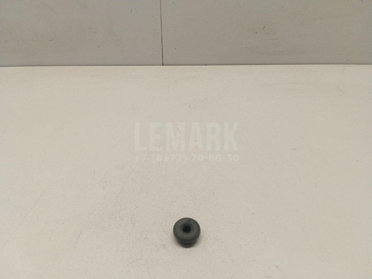 Втулка (кузов внутри) 191823395 VAG