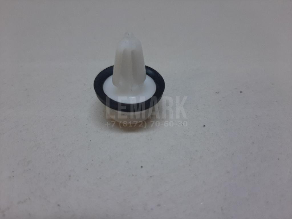 Крепеж (клоп) 4831516 Ford