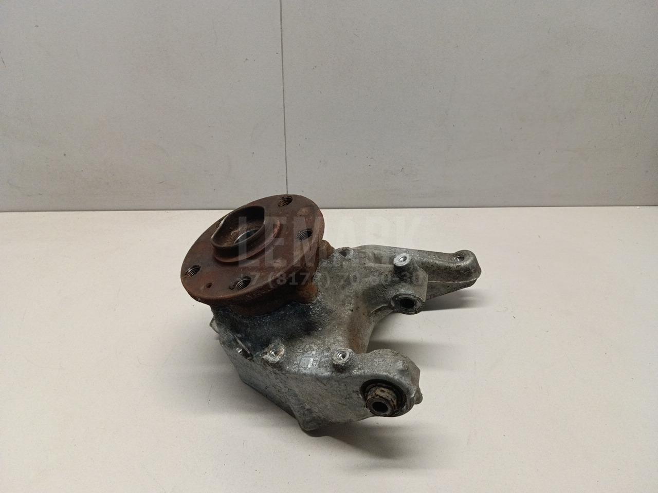 Кулак поворотный задний правый 3C0505434G VAG