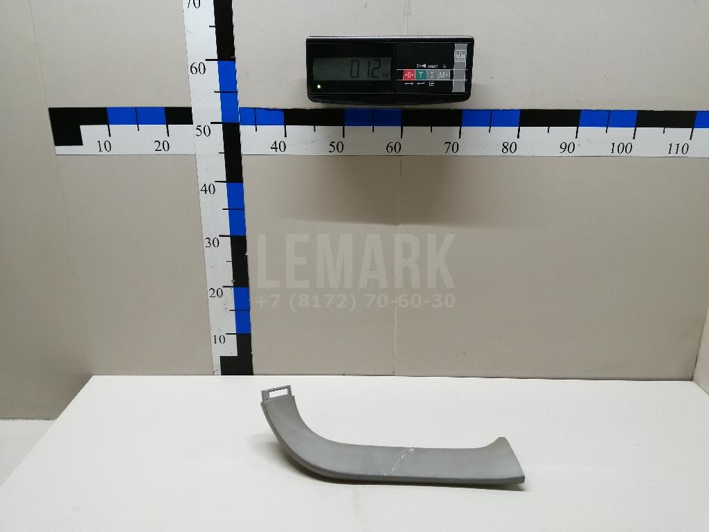 Обшивка двери багажника 6793742030B0 Toyota