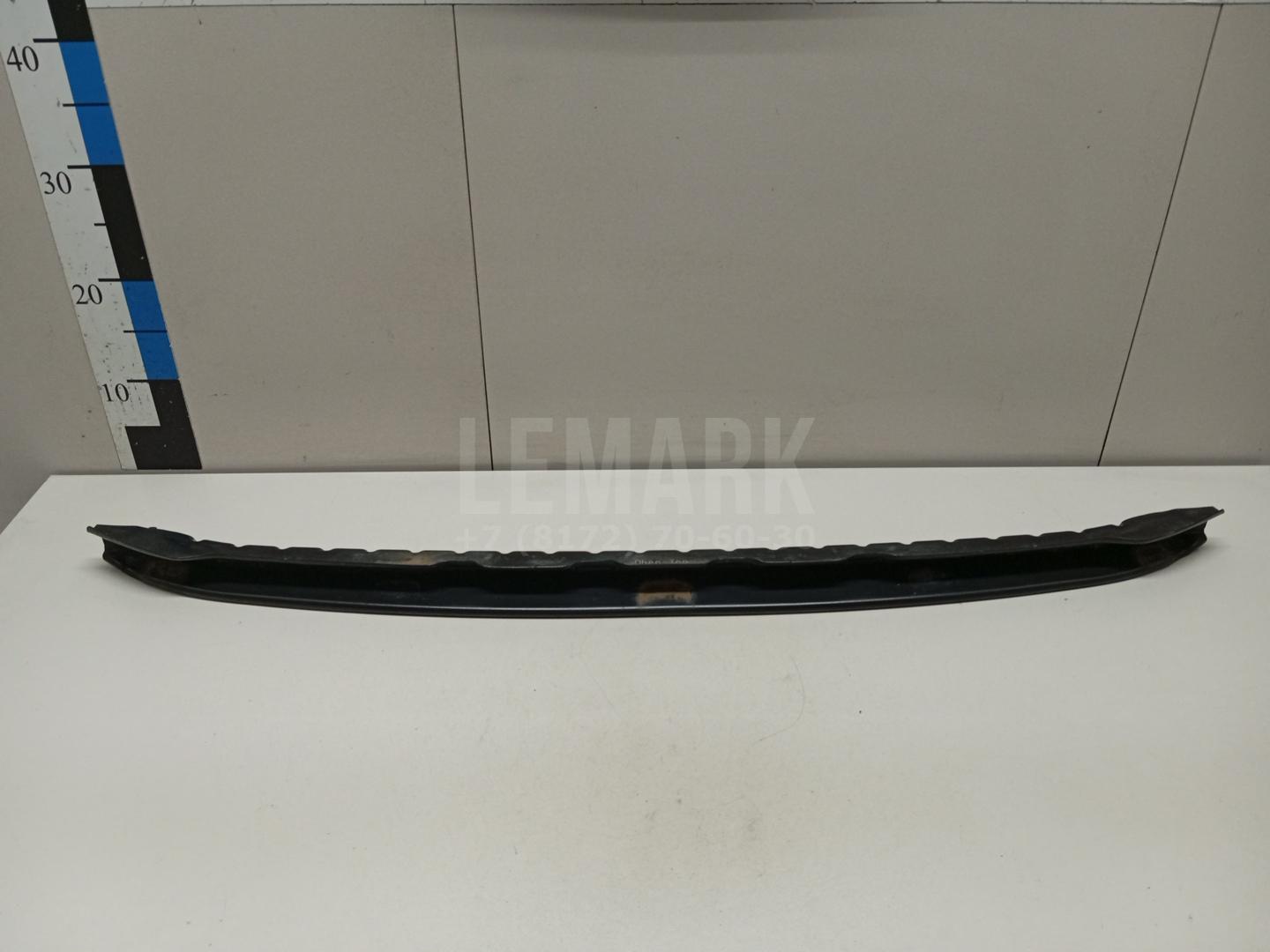 Усилитель переднего бампера 5N0807651B VAG