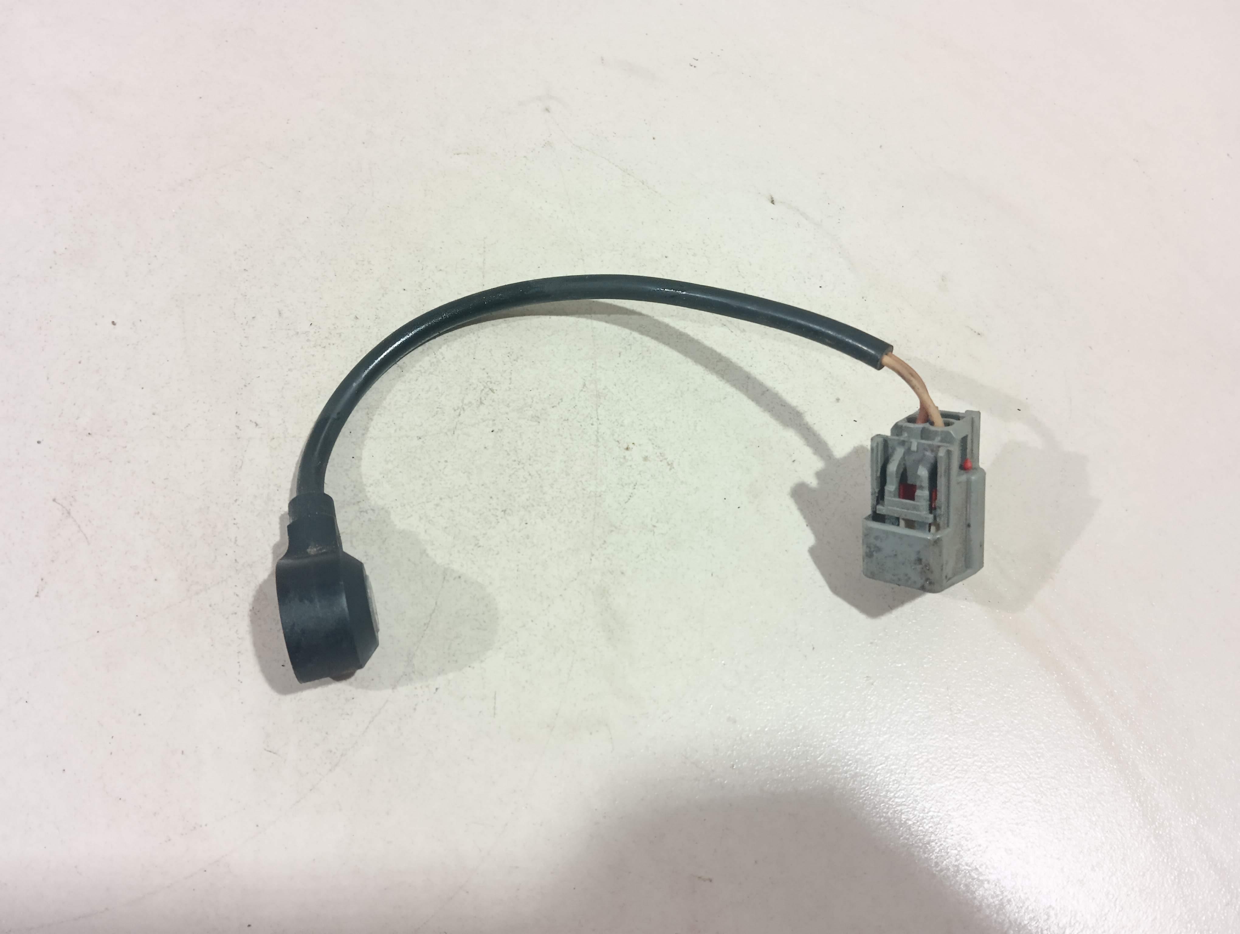 Датчик детонации LR025005 Land Rover