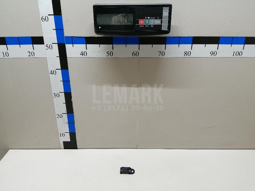 Кронштейн датчика парковки 8934833090 Toyota