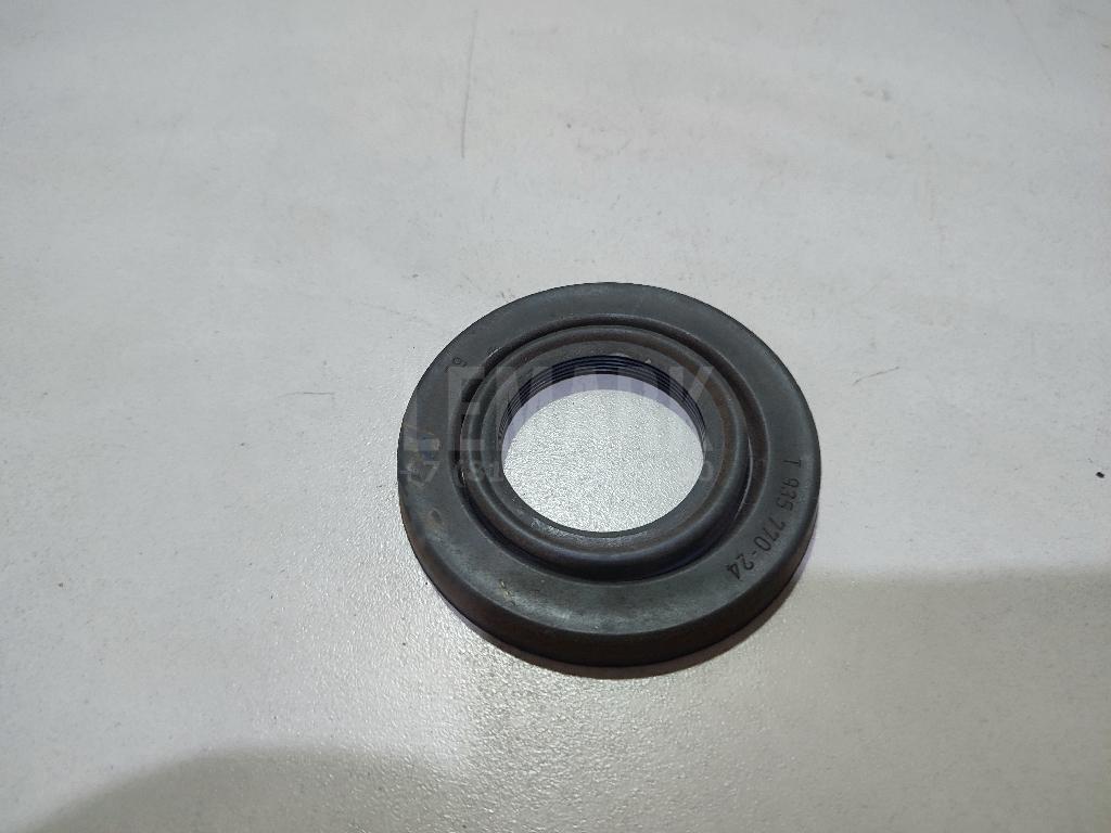Пыльник фары 9007565006 Toyota